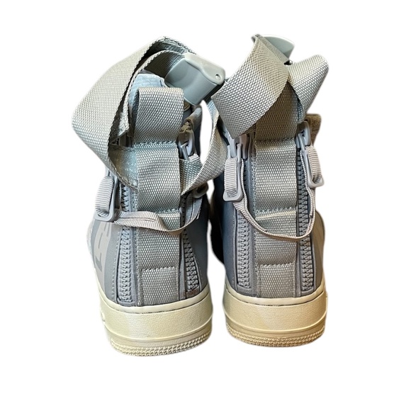 Nike Grey High Top Canvas/ Suede Grey Air Force Ones Mid Light Pumice Women’s‎ - Picture 3 of 11